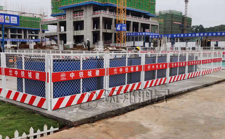 基坑臨邊防護(hù)，基坑臨邊防護(hù)欄桿